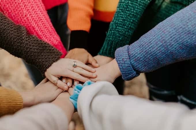 [뉴스아트] 고리대금 부담 벗어나는 예술인들... '예술인상호부조대출' 누적 6억원 돌파